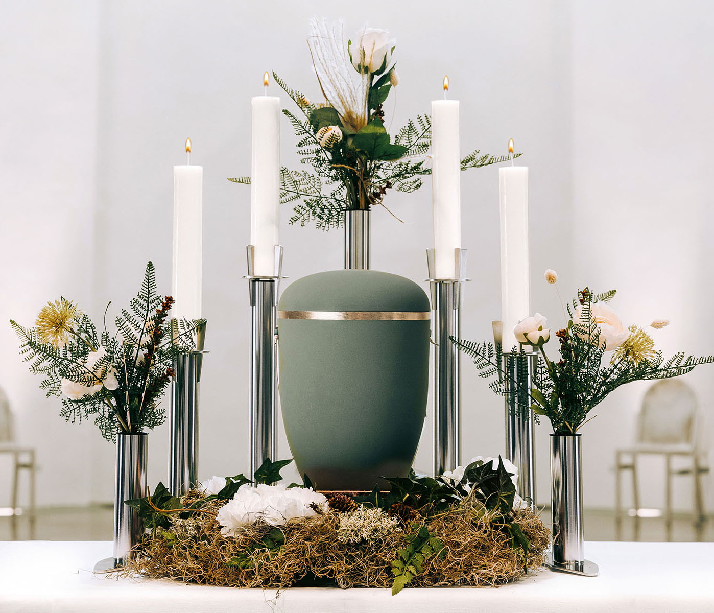 Ljus och blombärare Ailo